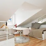 Apartman Charming Mansard In Pena Baixa *