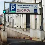 شقة Charming Mansard In Pena Baixa *