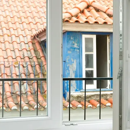 דירה Charming Mansard In Pena Baixa *